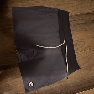 Vuori skort only worn a few times